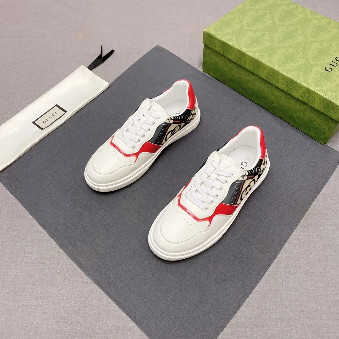 p380 【GUCCI】Gucci men’s casual shoes are absolutely popular 🔥The ultimate matching item for handsome men! The charm of super texture is irresistible, the main recommendation, the flower leather color is bright! The upper is made of high-quality fabrics, the leather lining is used for the feet, and the wear-resistant rubber sole is noble and elegant! Extremely comfortable🎁🎁You can be as handsome as you want💪 Size 38-44! No. 061